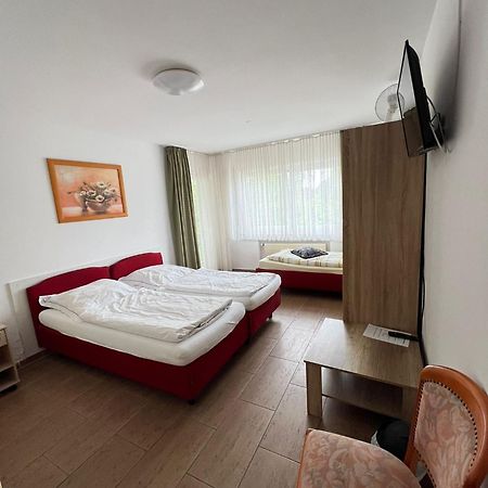 Hotel Restaurant Neffelthal Kerpen Kültér fotó